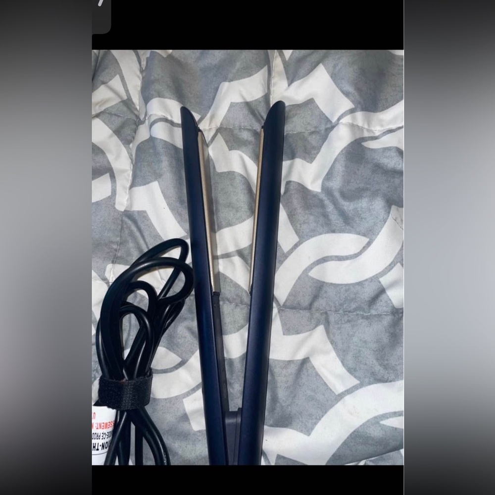 Bio ionic 1” straightener